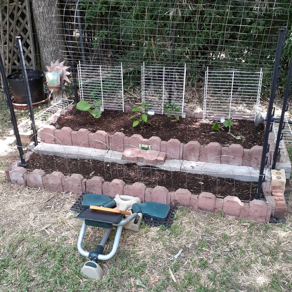 Meet your Posher, Kristina - Picture 3 of 3